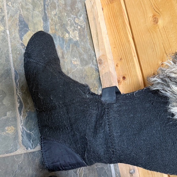 Sorel Joan of Arctic Boots Olive - Picture 13 of 16